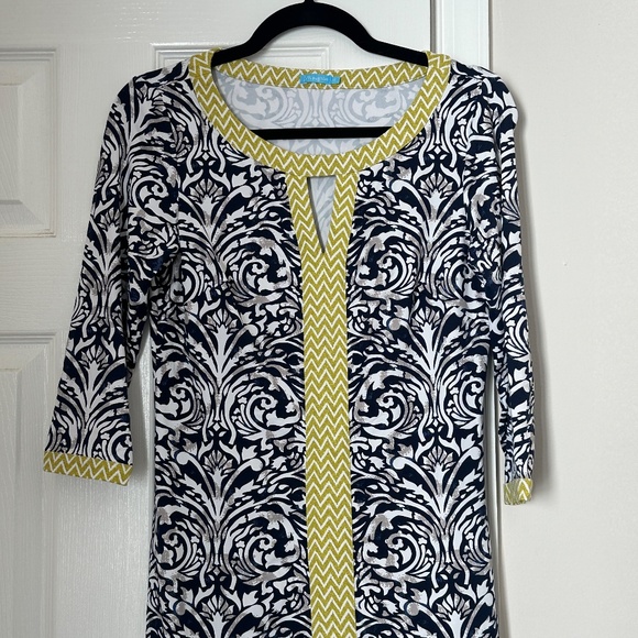 J. McLaughlin Navy White Damask Dress Yellow Chevron trim Size Extra Small XS - Picture 2 of 8